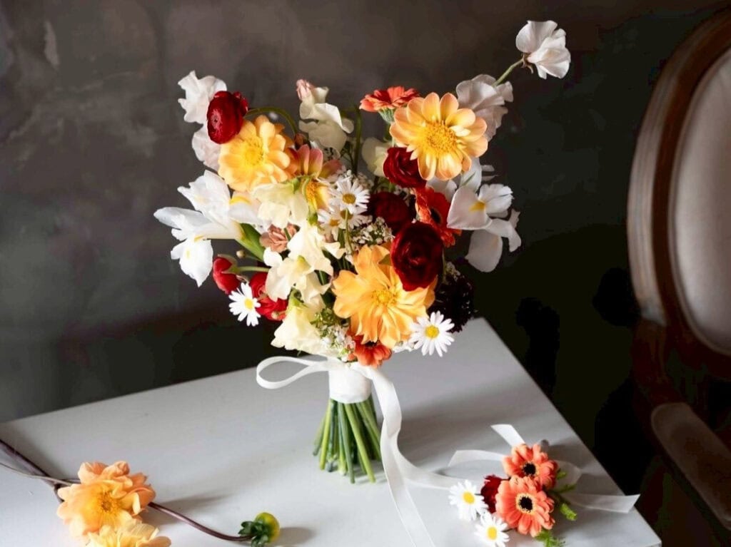 村花鮭女鮮花捧花