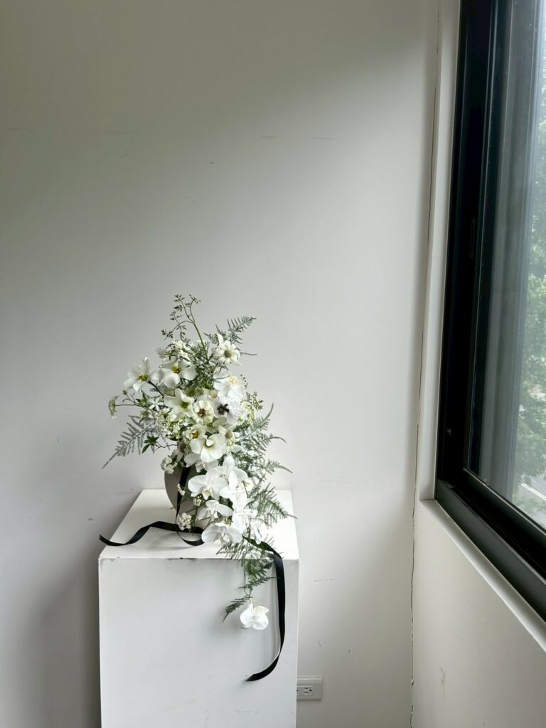 村家鮭女鮮花捧花（瀑布式）